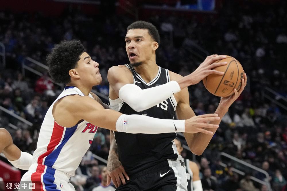 队紧密的站 队紧密的站