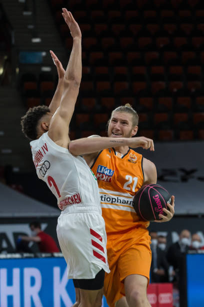 费飙升至9 费飙升至9